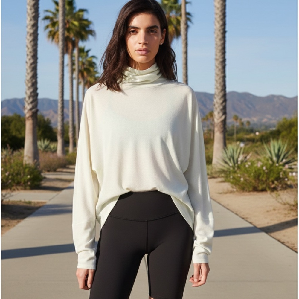 Lululemon Moraine Turtleneck *Lululemon Lab
